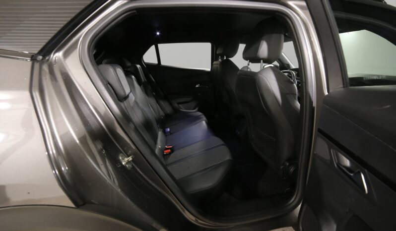 
								Peugeot 2008 GT Line 1.5 BlueHDI full									