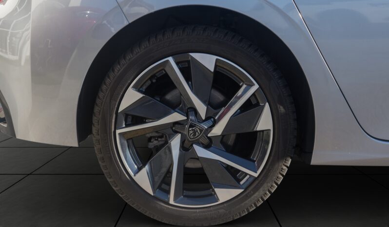 
								Peugeot 308 BlueHDi 1.5 130CV Allure Pack full									
