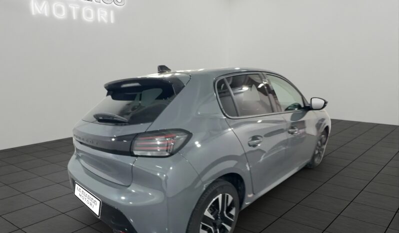 
								Peugeot 208 1.2 PureTech Allure S&S full									