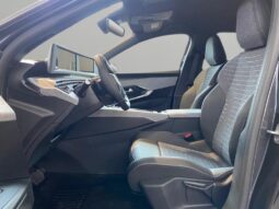 
										Peugeot 3008 Hybrid 145 e-DCS6 Allure full									