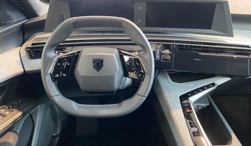 
								Peugeot 3008 Hybrid 145 e-DCS6 Allure full									