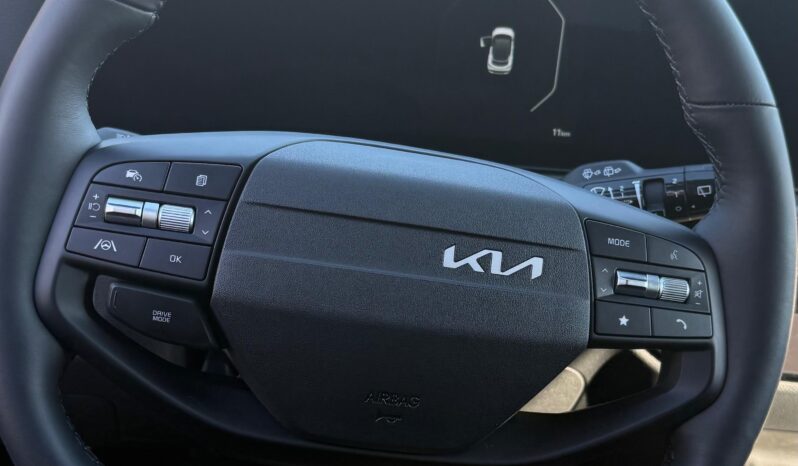 
								KIA SPORTAGE full									